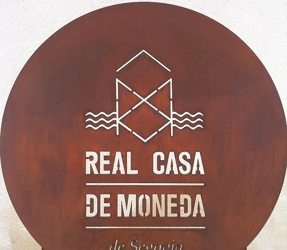 Casa De La Moneda 3*